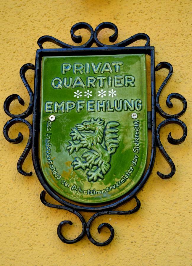 Gastehaus Friedrich Apartment Kloch Exterior photo